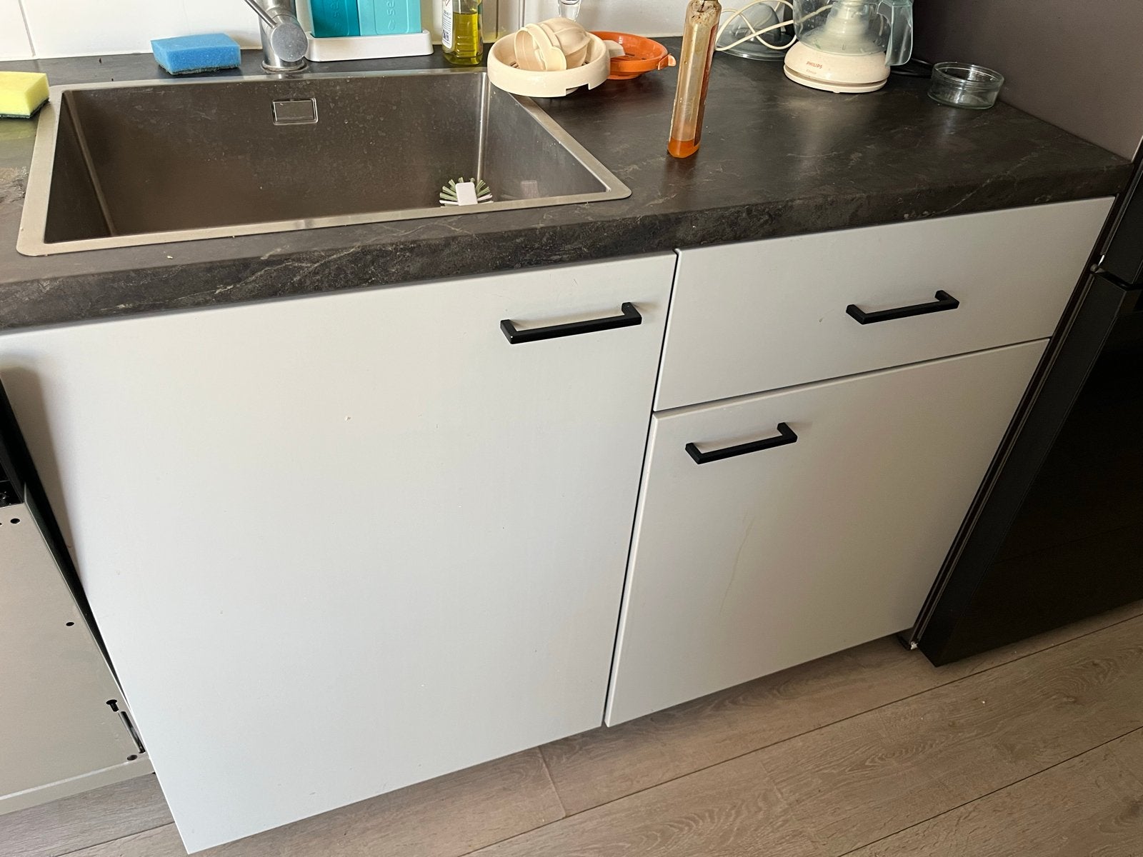 IKEA keukendeurtjes met handgrepen - Lichtgrijs, Huis en Inrichting, Keuken | Keukenelementen, Ophalen, Minder dan 50 cm, Gebruikt