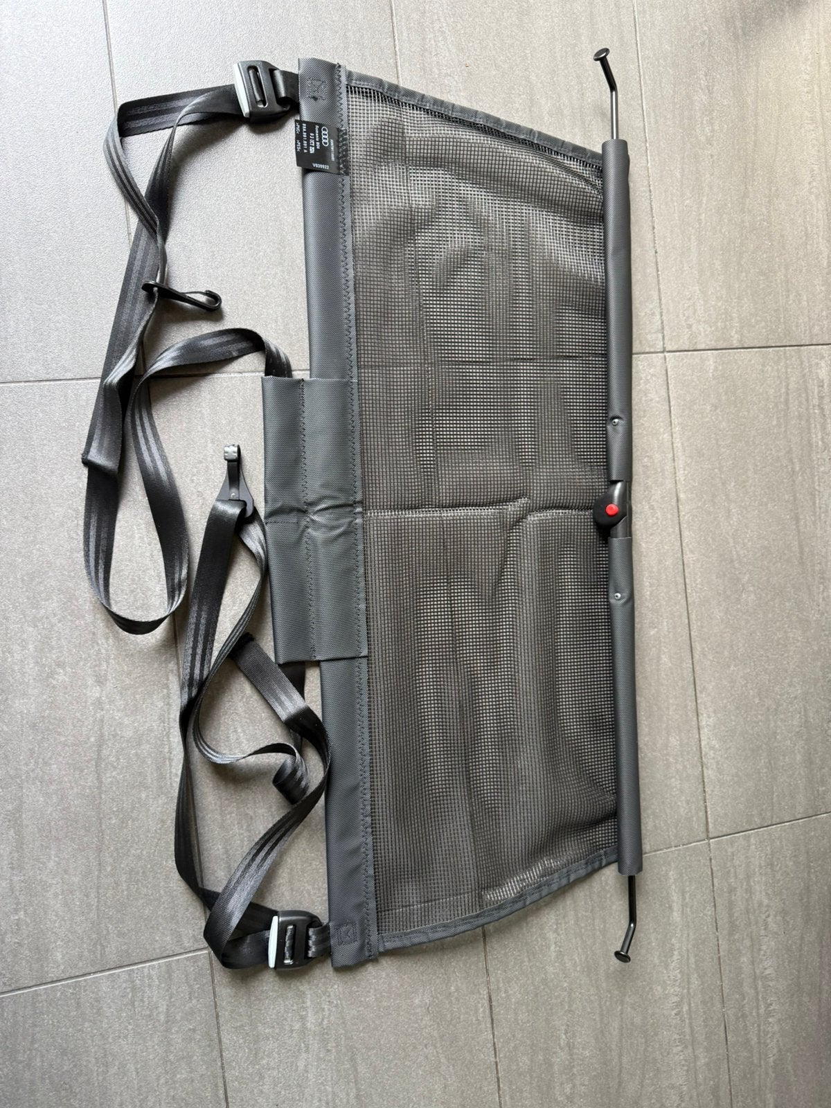 origineel bagagenet/scheidingsnet audi Q4, Ophalen of Verzenden, 115 cm of meer