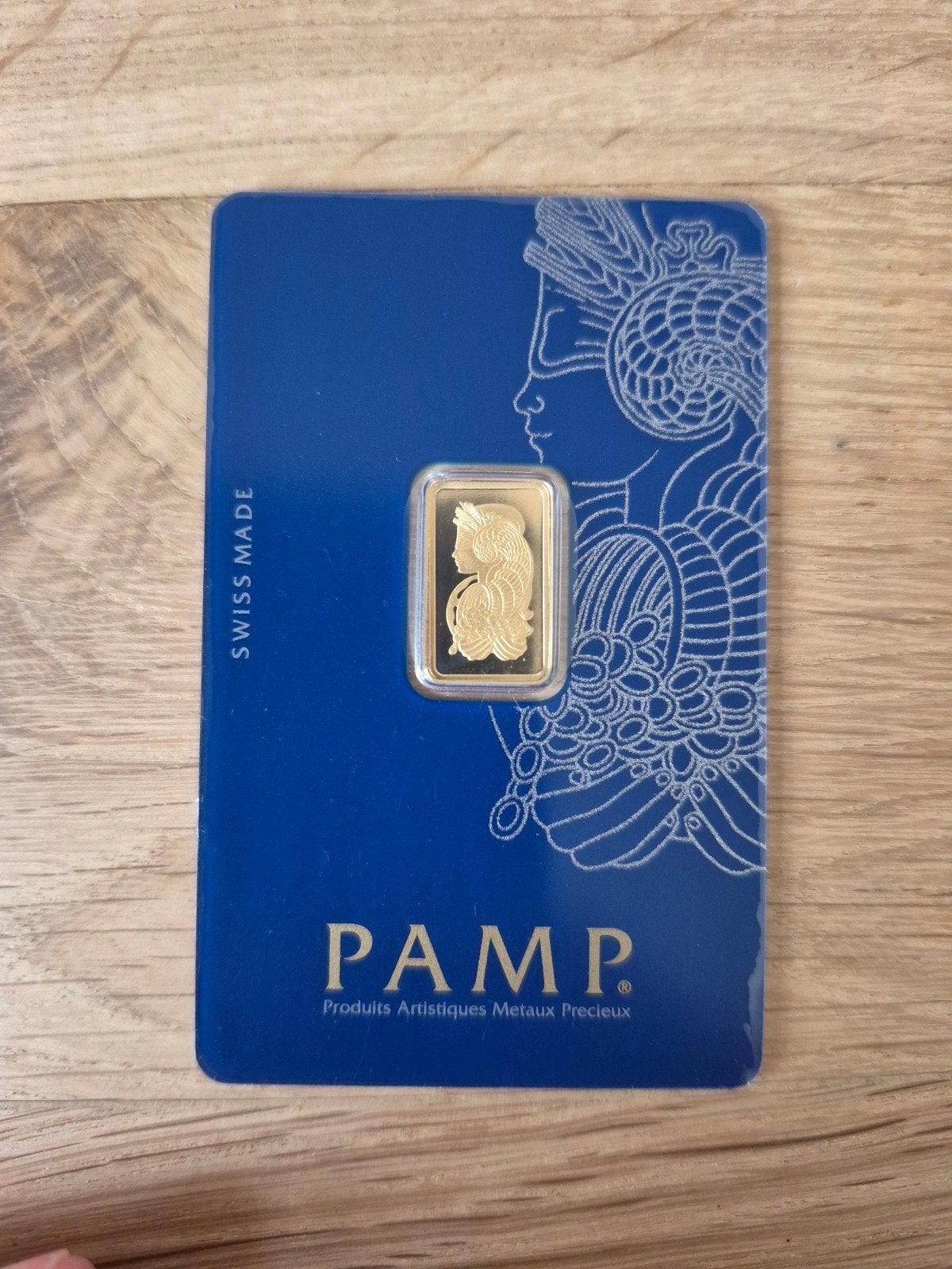 2.5 gram gouden baartje PAMP, Ophalen of Verzenden, Goud