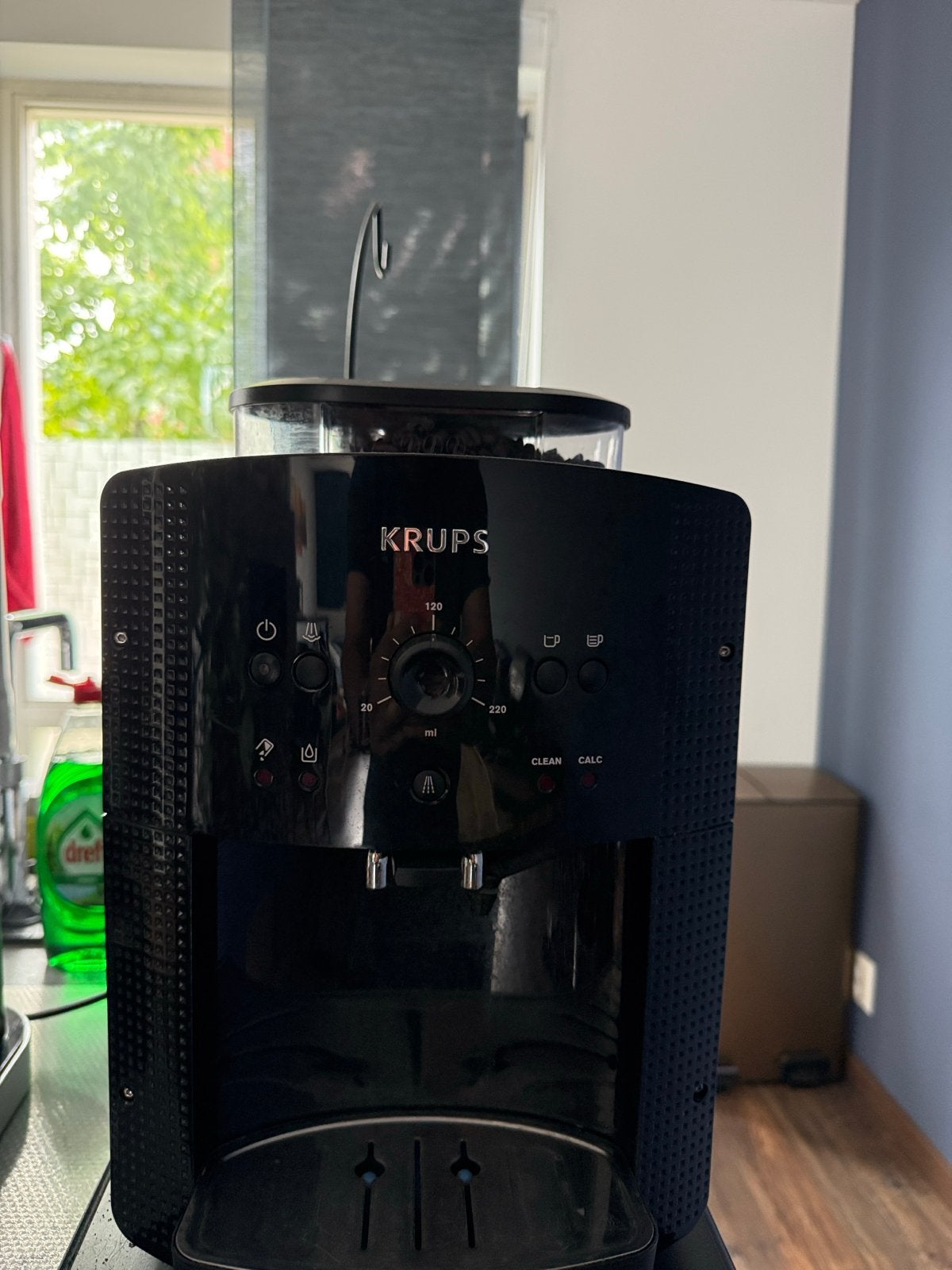 Krups EA81 volautomatische espressomachine, Ophalen, Afneembaar waterreservoir, Gebruikt, Espresso apparaat