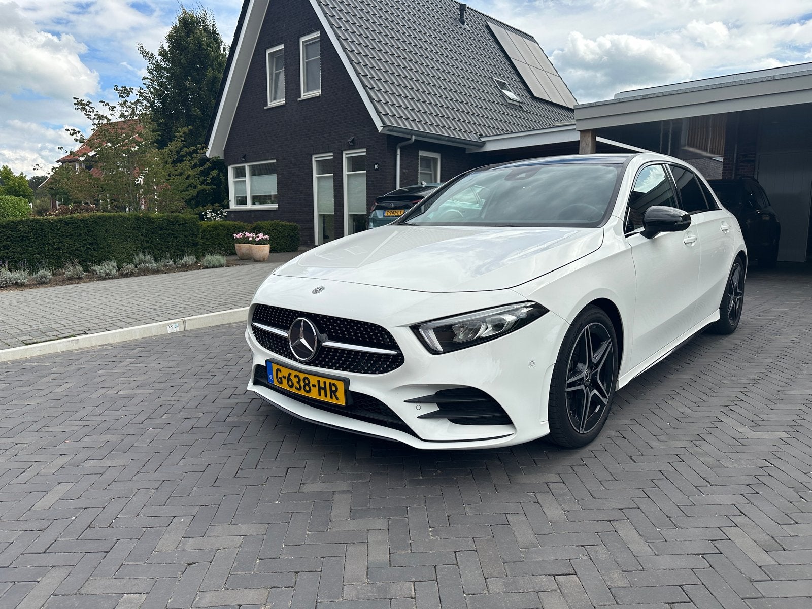 Mercedes-Benz A-Klasse A 220 190pk 7G-DCT 2019 Wit, Auto's, Mercedes-Benz, Zwart, Wit, Particulier, 725 kg