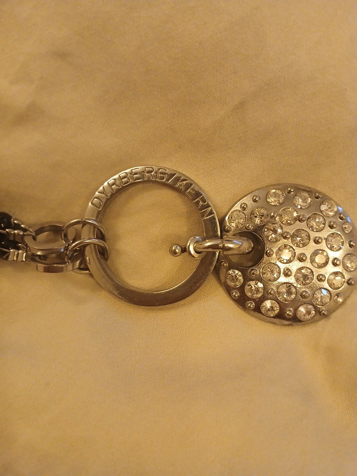 Dyrberg/Kern Ketting met Zwarte Kralen en svarovski Hanger, Met hanger, Overige materialen, Zwart, Ophalen of Verzenden