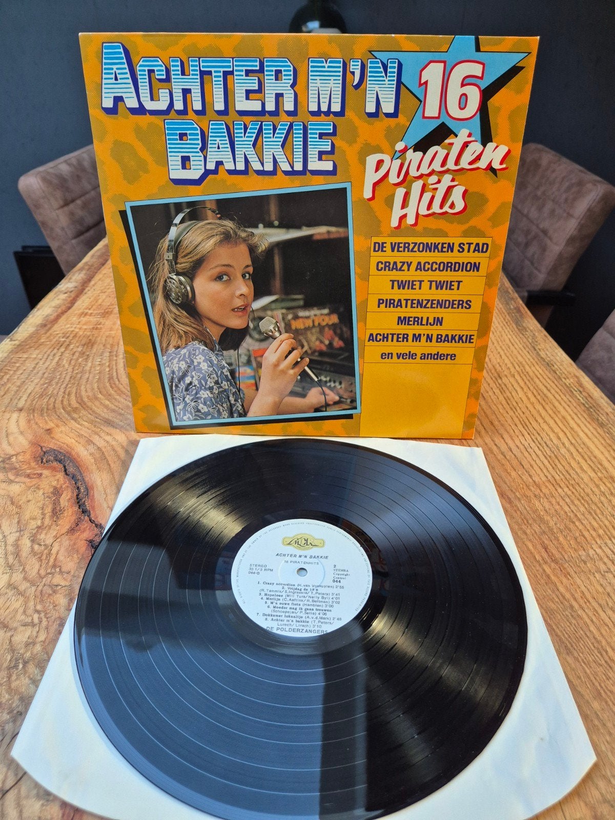 Achter M'n Bakkie - 16 Piraten Hits LP Vinyl, Ophalen of Verzenden, 1980 - 1989, Gebruikt, 12 inch