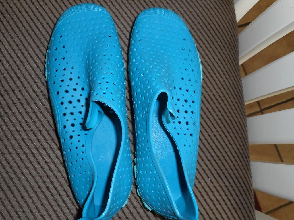2 paar nieuwe waterschoentjes, Jongen of Meisje, Overige typen, Nieuw, Ophalen of Verzenden