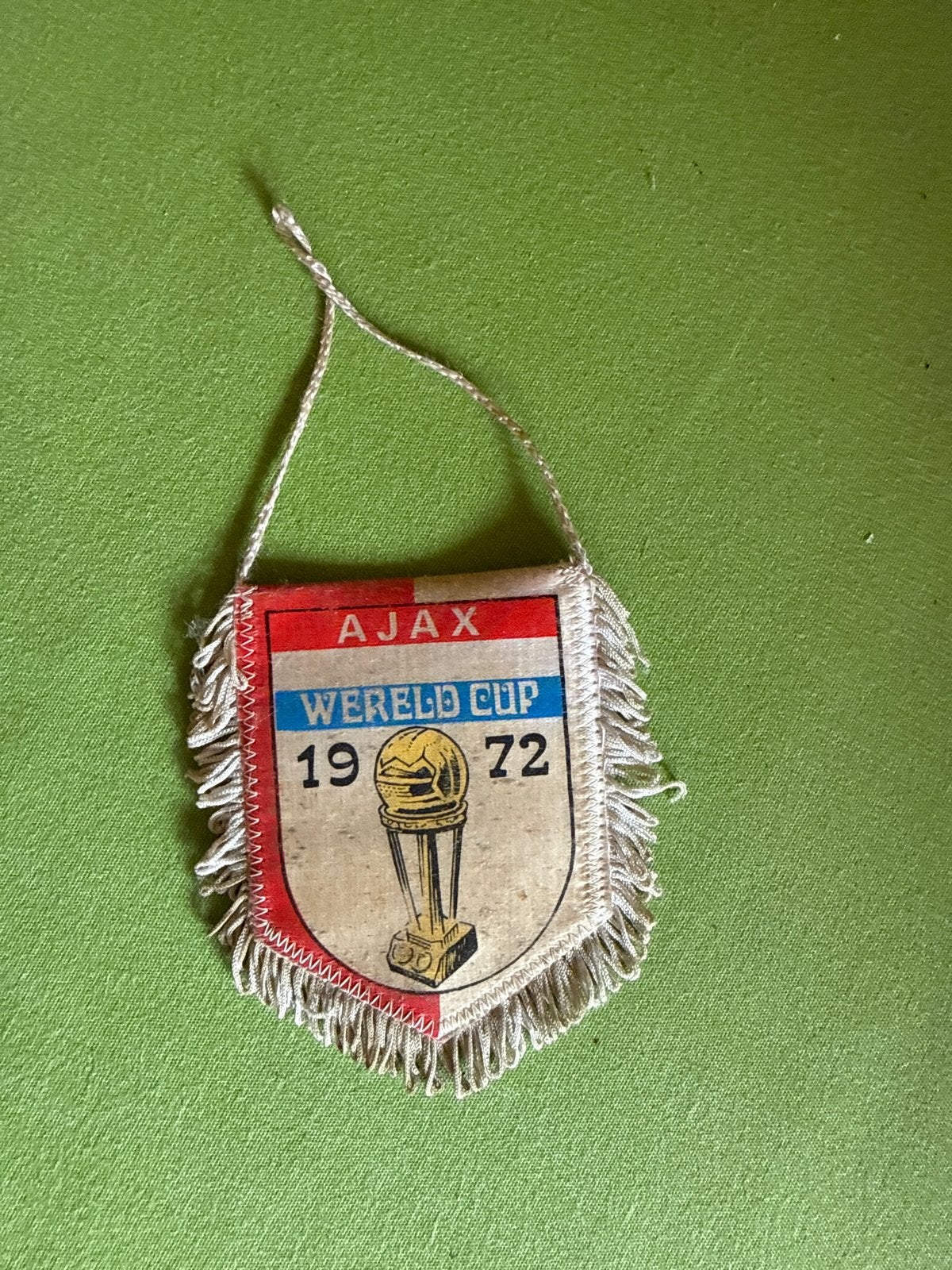 Vintage Ajax Wereld Cup 1972 Vaantje, Verzamelen, Ophalen, Gebruikt, Ajax, Vaantje of Sjaal