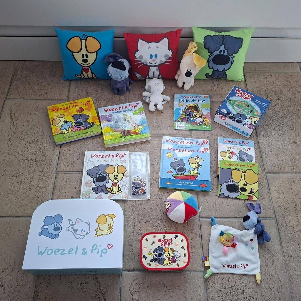 20 delige set woezel & pip en poes voor de baby/kinderkamer, Ophalen of Verzenden, Jongen of Meisje