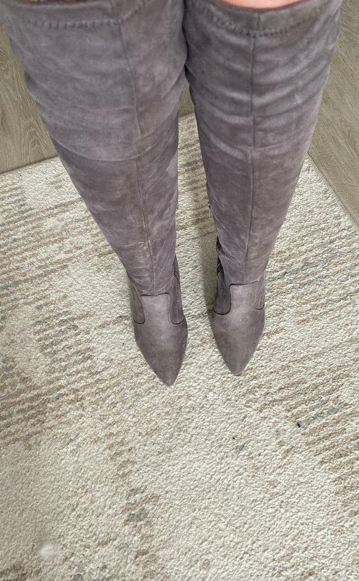 Grijze Overknee Laarzen met Hoge Hak 23,5 cm, Ophalen, Zo goed als nieuw, Grijs, Hoge laarzen
