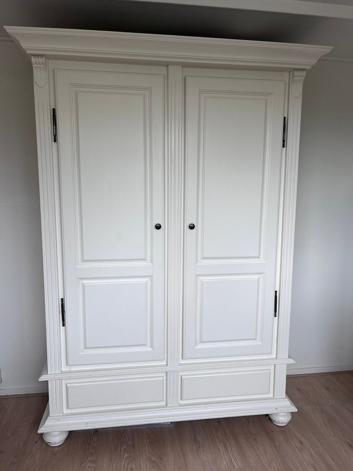 Wit grenen (kinder)kledingkast landelijke stijl, Ophalen, 100 tot 150 cm, 25 tot 50 cm, Landelijk