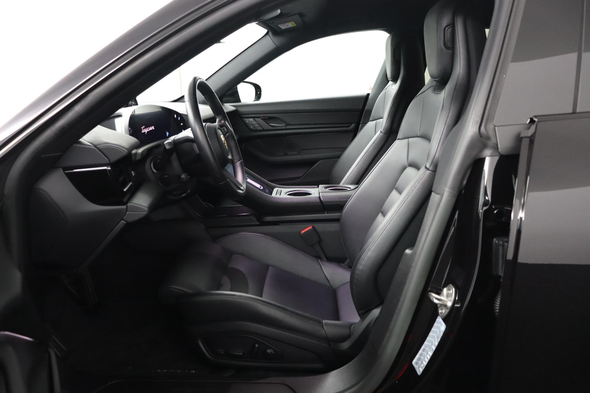 Porsche Taycan Sport Turismo 79 kWh | NAP | Sports chrono |, Automaat, Achterwielaandrijving, Gebruikt, 110 €/maand