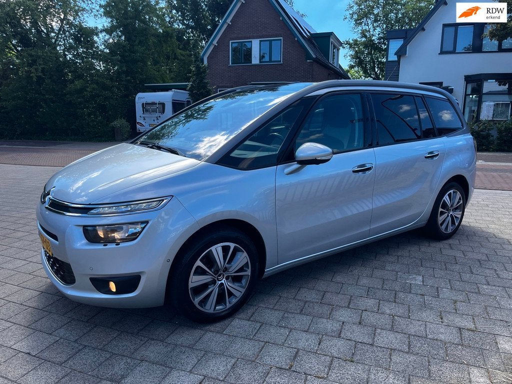 Citroen Grand C4 Picasso 1.6 150 pk Intensive 7P Trekh Ecc I, Voorwielaandrijving, Euro 5, Gebruikt, 1288 kg