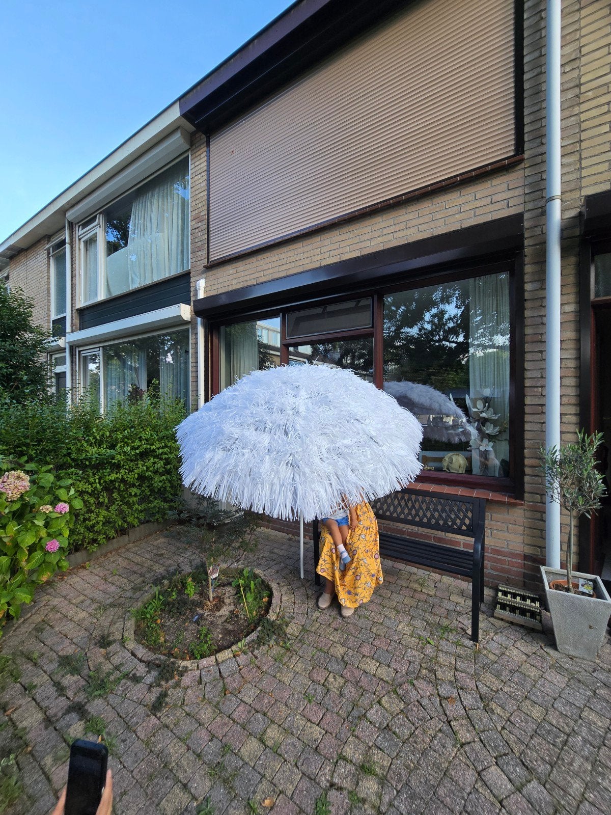 Witte strandparasol - Nieuw in verpakking, Ophalen of Verzenden, Nieuw, 1 tot 2 meter, Strandparasol