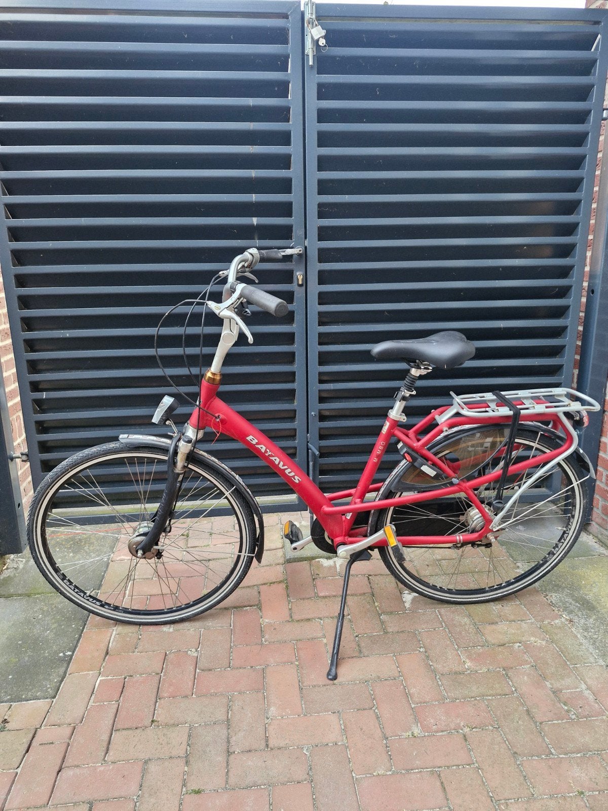 Batavus Mambo damesfiets - Comfortabel en compleet, Fietsen en Brommers, Ophalen, Gebruikt, Velgrem, Versnellingen