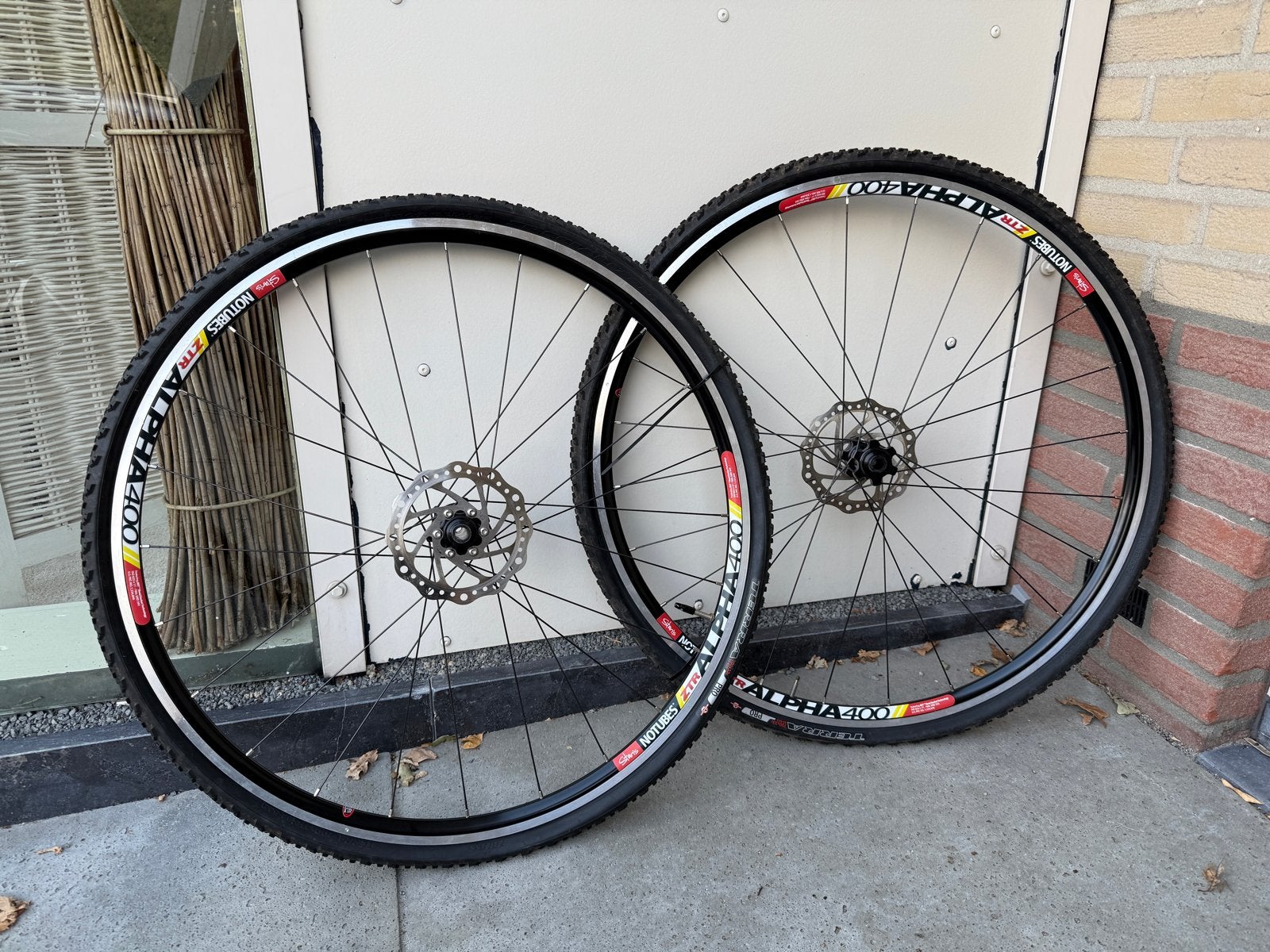 Gravel/Cyclocross Wielset Stans ZTR ALPHA 400 Hope Naven, Gebruikt, Gravelbike, Aluminium, Ophalen