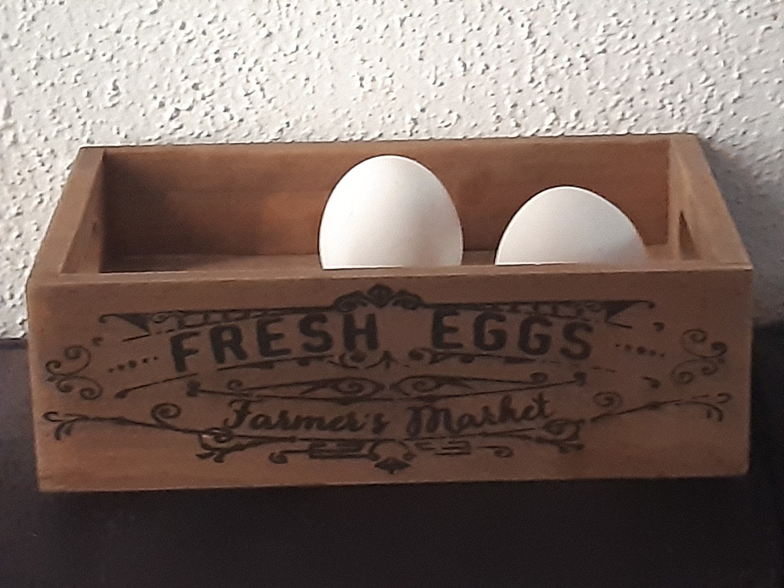 Kl houten kratje ,bakje ,eierrekje met tekst Fresh Eggs, Antiek en Kunst, Curiosa en Brocante, Ophalen of Verzenden