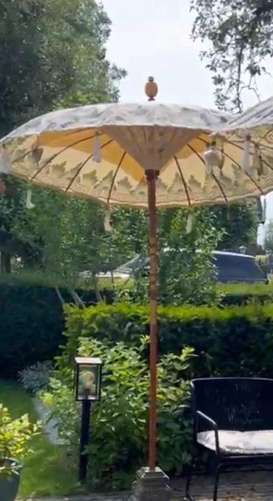 Parasol Ibiza beige, Tuin en Terras, Parasols, Ophalen, Gebruikt, 1 tot 2 meter, Stokparasol