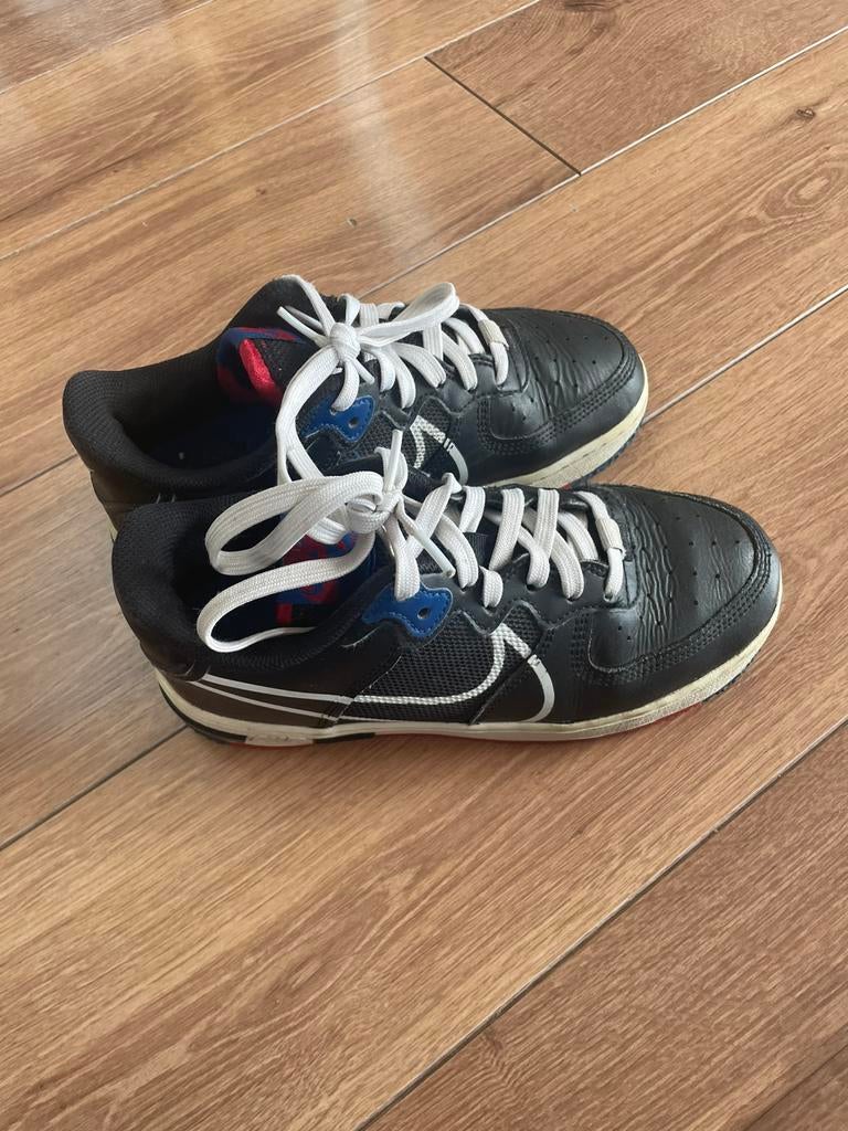 Zwarte nike maat 36 airforce1 airforce 1 air force, Gebruikt, Jongen of Meisje, Schoenen, Ophalen of Verzenden