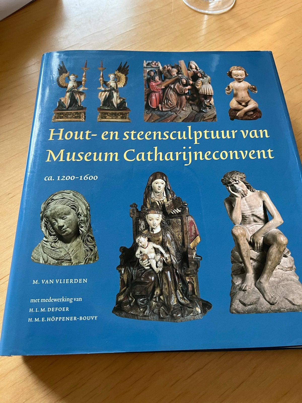Hout- en steensculptuur Museum Catharijneconvent, Ophalen of Verzenden, Zo goed als nieuw, Overige onderwerpen