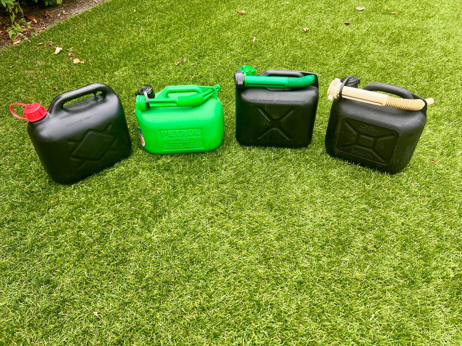 Set van 4 jerrycans - 5L, Ophalen