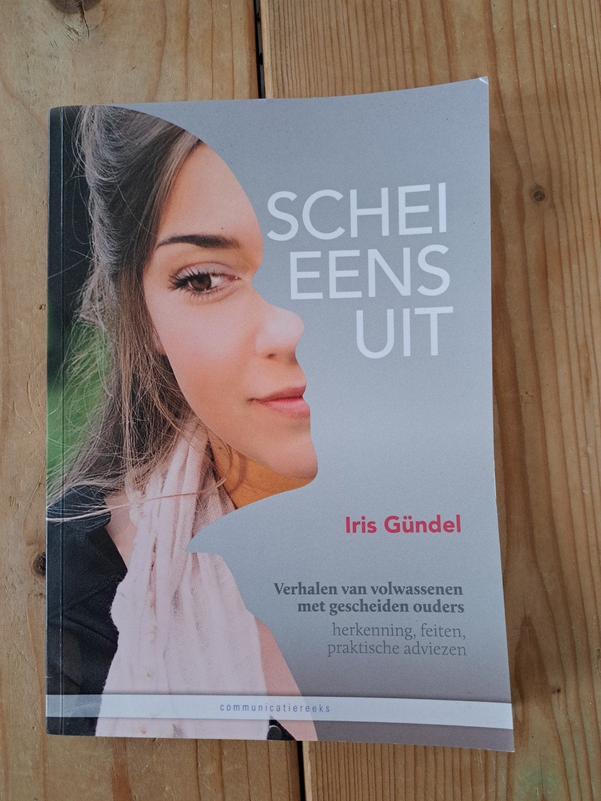 Schei Eens Uit, Ophalen of Verzenden, Zo goed als nieuw, Iris Gündel, Nederland