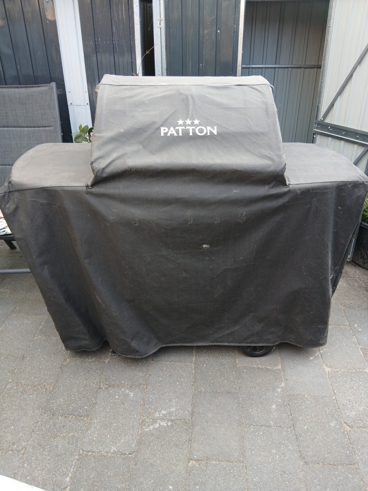 Patton barbeque, Ophalen