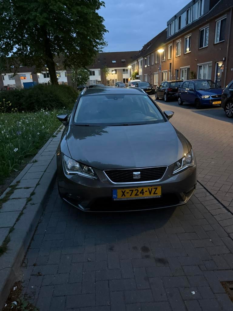 Seat Leon 2.0 TDI 150PK Dsg-7 2015 Grijs, Auto's, Seat, 1288 kg, 4 cilinders, Leon, Stationwagon