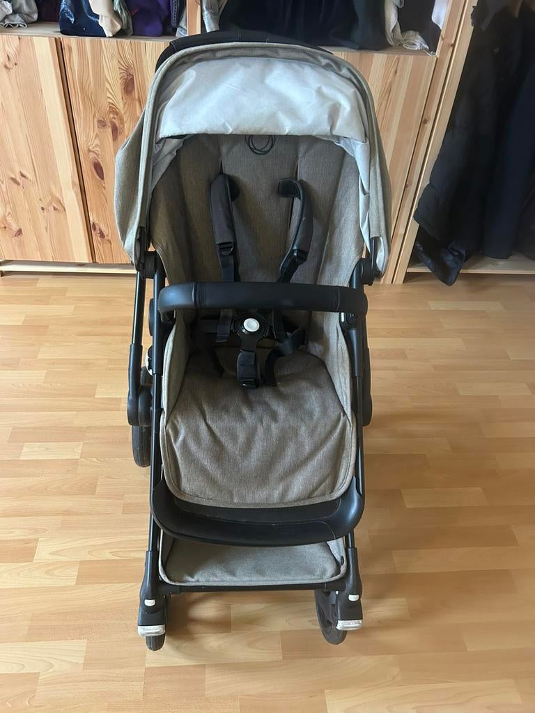 Bugaboo Fox 2 Taupe kleur + extra accessoires, Ophalen, Gebruikt, Verstelbare rugleuning