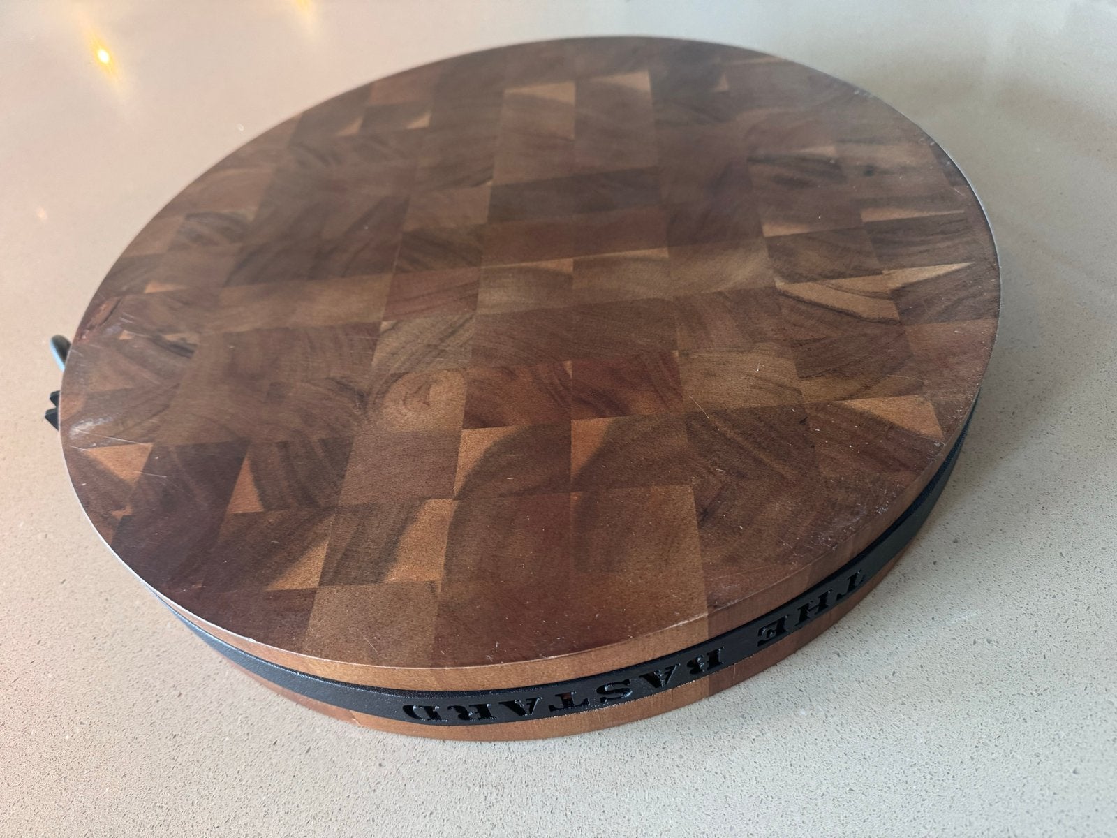 Bastard Snijplank - Rond Houten Serveerplank, Hout, Snij-/serveerplank, Ophalen of Verzenden, Zo goed als nieuw