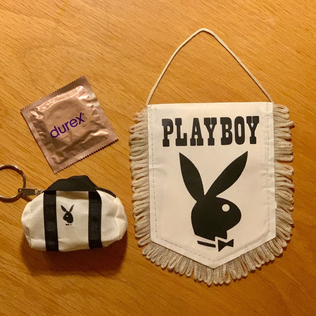 Playboy Vaantje - Vintage Decoratie + mini-tasje, Verzamelen, Tijdschriften, Kranten en Knipsels, Ophalen of Verzenden, 1980 tot heden