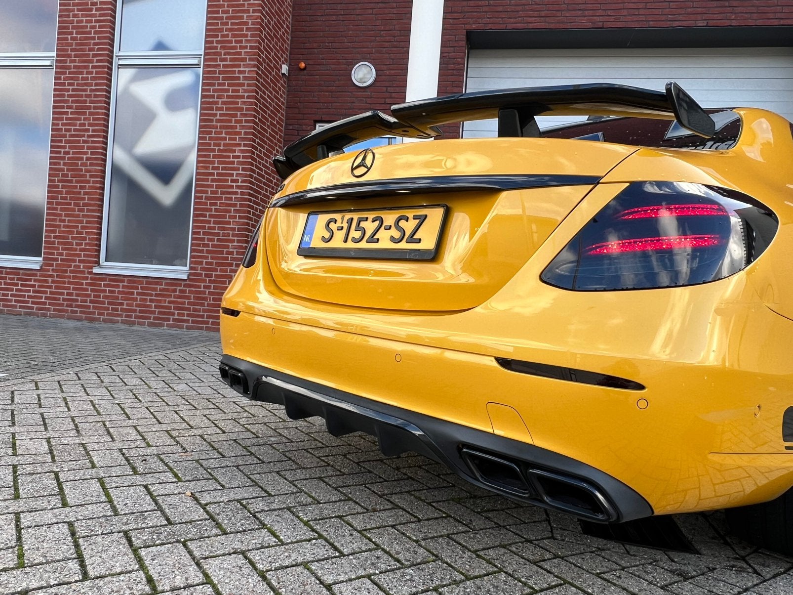 Unieke Mercedes-Benz E63 AMG E220D Stage 1 Tuned Sedan/APK!, Automaat, Dealer onderhouden, 4 cilinders, 2000 kg