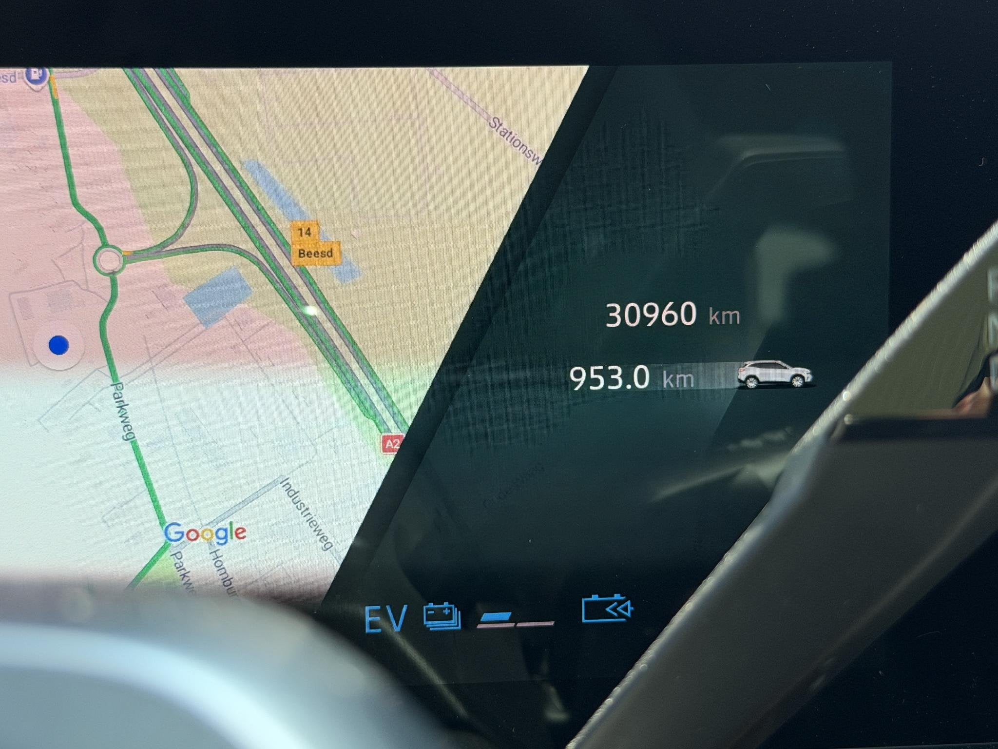 Renault Austral E-Tech Full hybrid 200 Iconic / Adaptive Cru, Dealer onderhouden, Stof, Gebruikt, 2 kWh