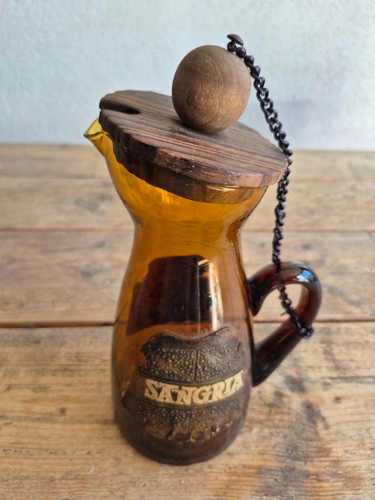 Vintage Sangria kan met houten deksel en ketting, Ophalen