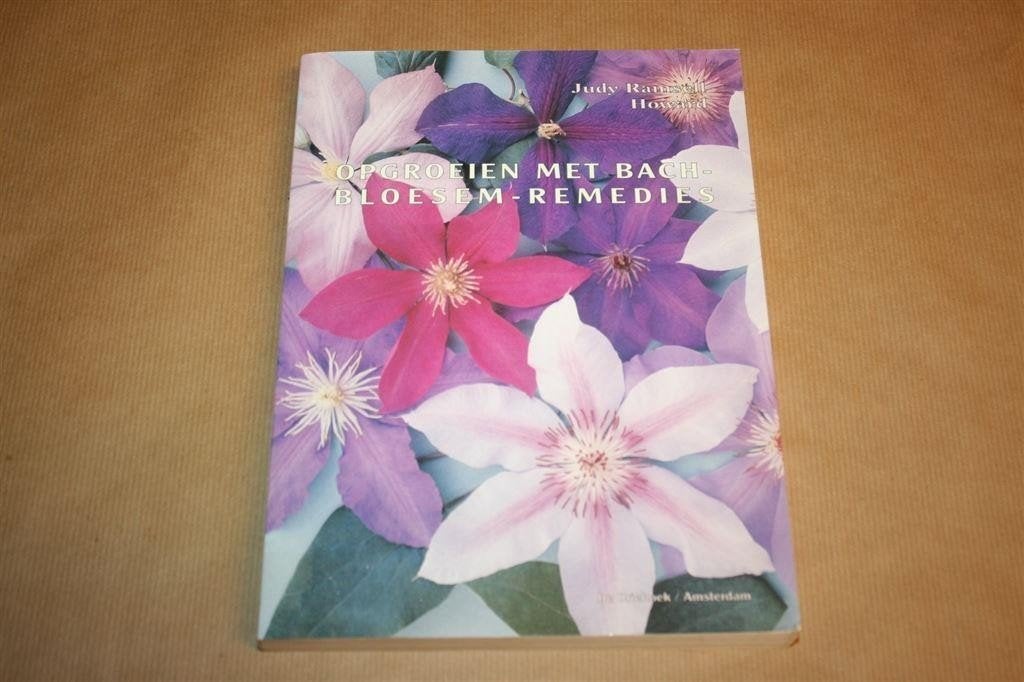 Opgroeien met Bach-bloesem-remedies, Ophalen of Verzenden, Gelezen, Overige onderwerpen, Achtergrond en Informatie