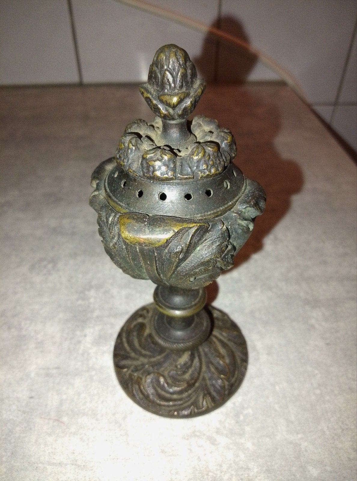 Antieke wierookbrander van brons, Antiek en Kunst, Ophalen of Verzenden
