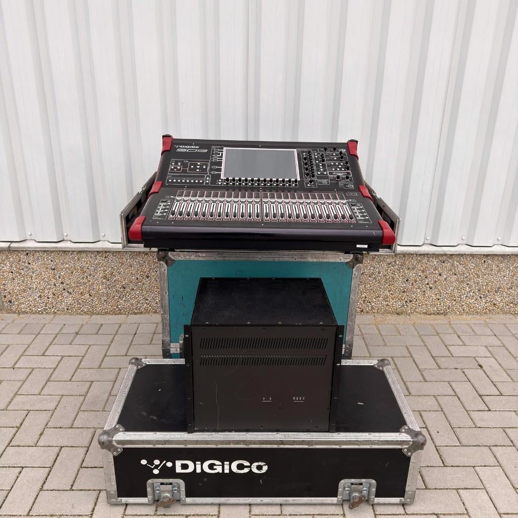 DiGiCo SD9 Core 2 Update + DiGiRack 48/32, Ophalen, Zo goed als nieuw, 20 kanalen of meer, Microfooningang
