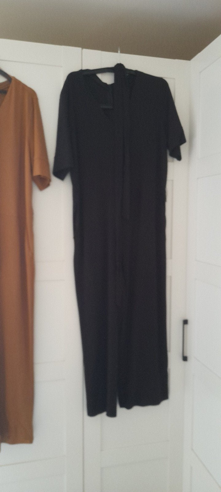 zwarte jumpsuit Hema xl, Kleding | Dames, Jumpsuits, Zwart, Maat 46/48 (XL) of groter, Ophalen of Verzenden, Zo goed als nieuw