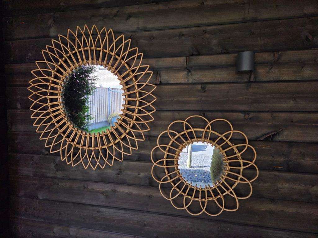 2 rotan spiegels, Ophalen, Gebruikt
