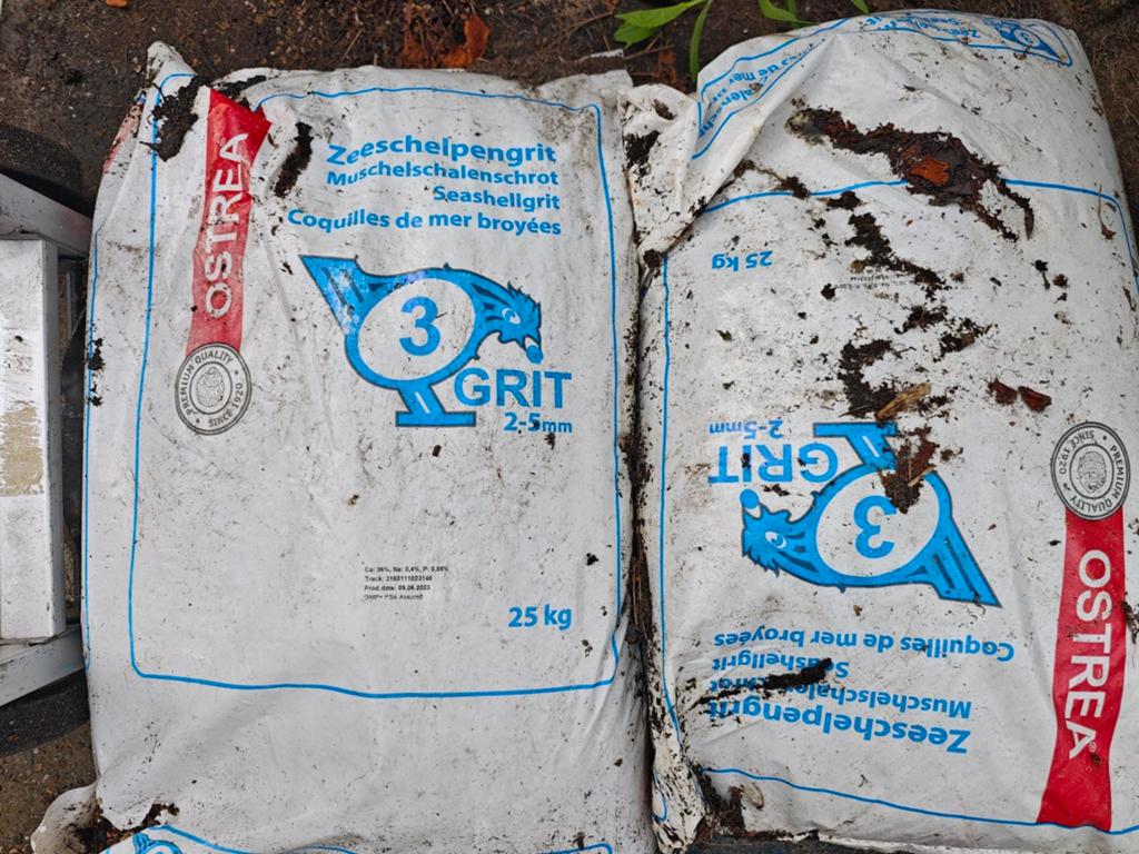 Kippengrit pluimvee zeeschelpengrit ostrea 50 kg moestuin ca, Ophalen