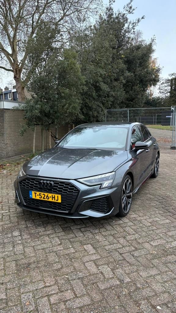 Audi A3 35 Tfsi 150pk S-tronic 2021 Grijs, Auto's, Audi, 1498 cc, 1295 kg, 4 cilinders, USB