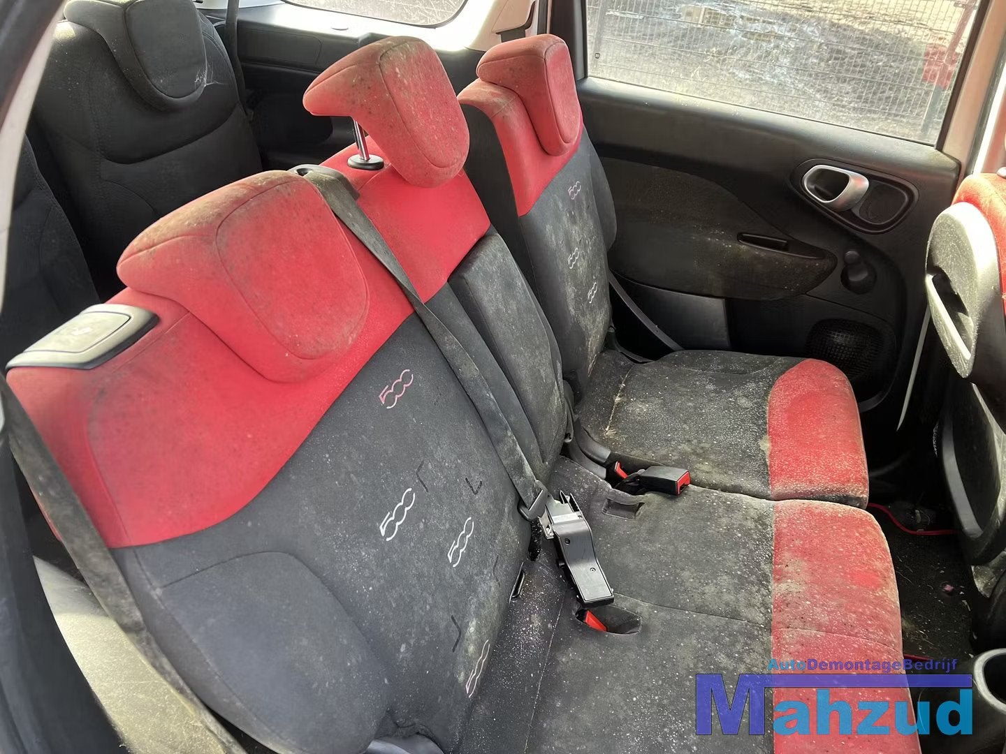 FIAT 500L WIT rood zwart interieur 2012+, Auto-onderdelen, Interieur en Bekleding, Gebruikt, Stellantis Europe S.p.A., Ophalen of Verzenden