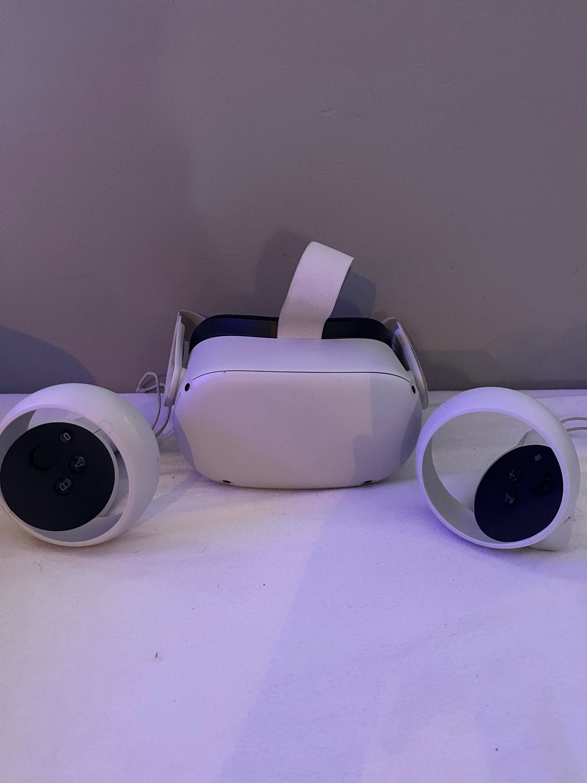 Oculus Quest 2 Met Betalden spellen!, Spelcomputers en Games, Virtual Reality, Ophalen, Gebruikt, VR-bril, Overige platformen
