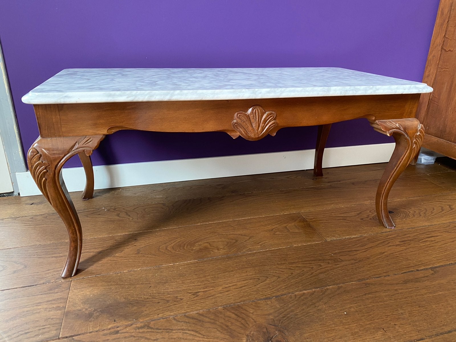 Marmeren Salontafel Queen Anne stijl Houten Onderstel antiek, Ophalen, Overige materialen, Gebruikt, 100 tot 150 cm