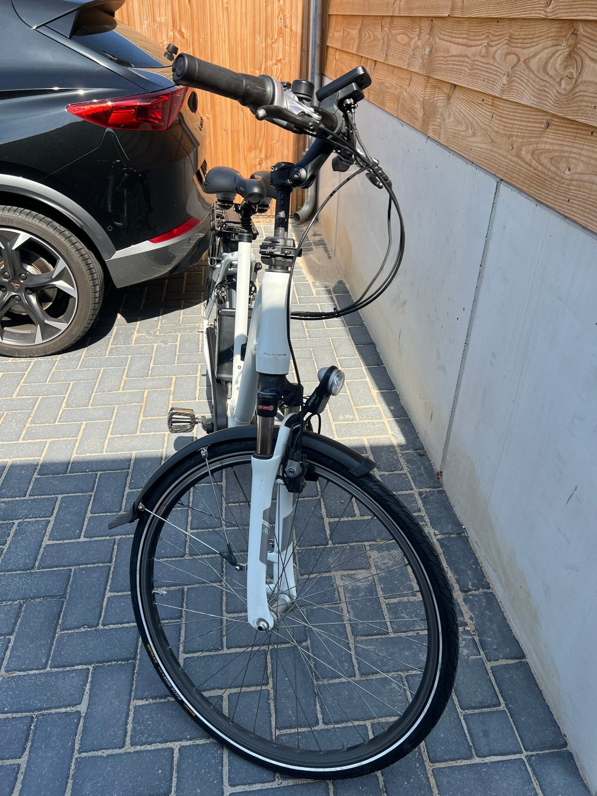 Flyer elektrische fiets, zo goed als nieuw, Fietsen en Brommers, Zo goed als nieuw, 51 tot 55 cm, 50 km per accu of meer, Ophalen