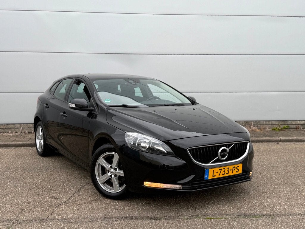 Volvo V40 2.0 D2 Nordic (bj 2017) NAVI|CLIMA|LMV|EURO6!, Auto's, Voorwielaandrijving, Stof, Gebruikt, Euro 6