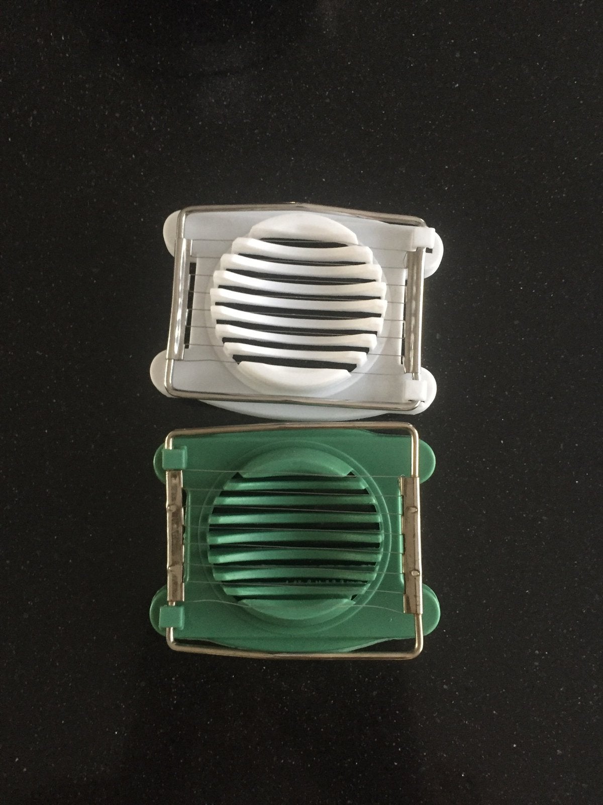 Eiersnijder - Wit en Groen - Handig Keukenhulpje, Kunststof, Nieuw, Ophalen of Verzenden, Overige merken