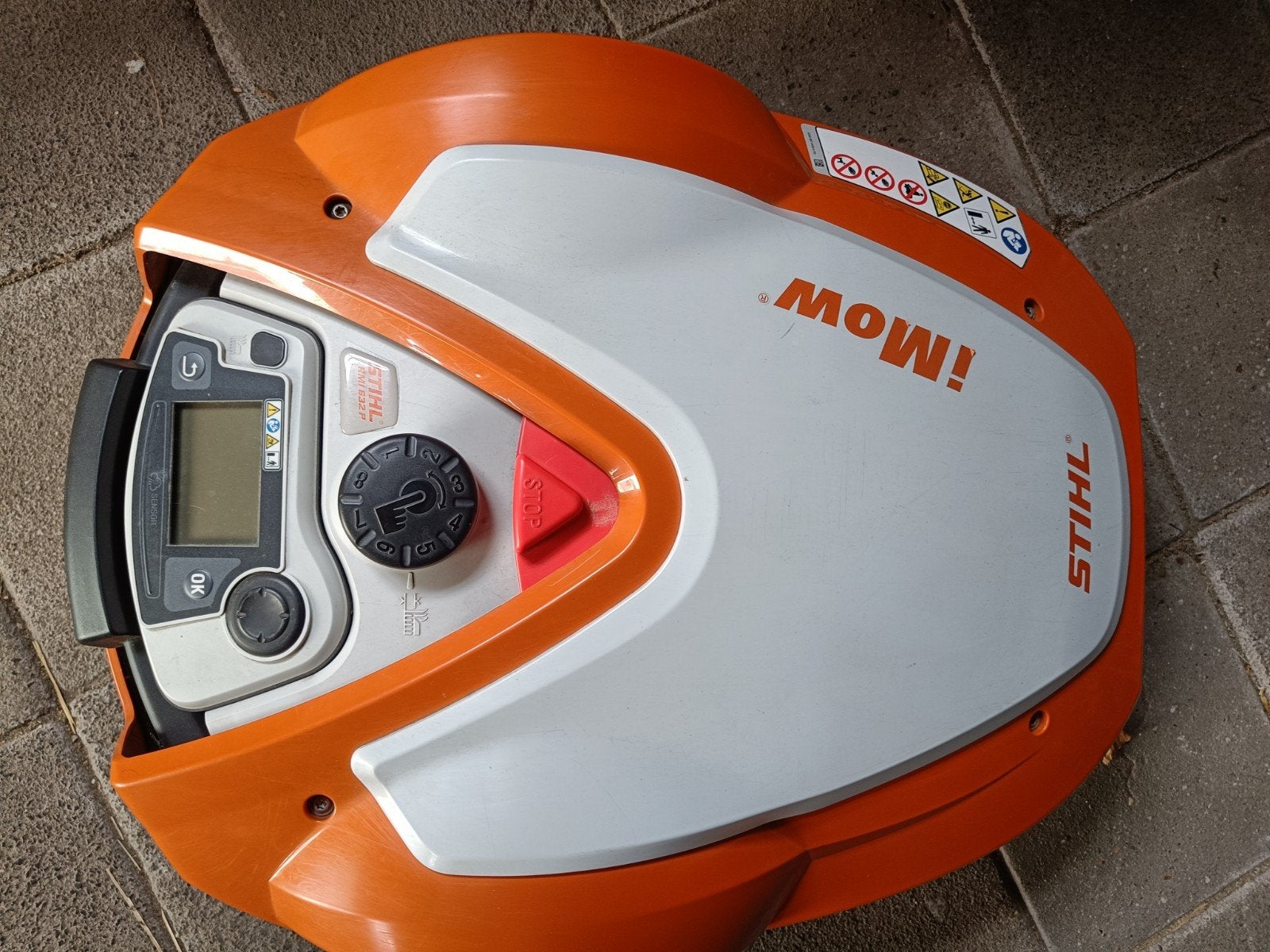 Stihl iMow RMI 632 P Robotmaaier - Laadstation defect, Ophalen of Verzenden, Mulchfunctie