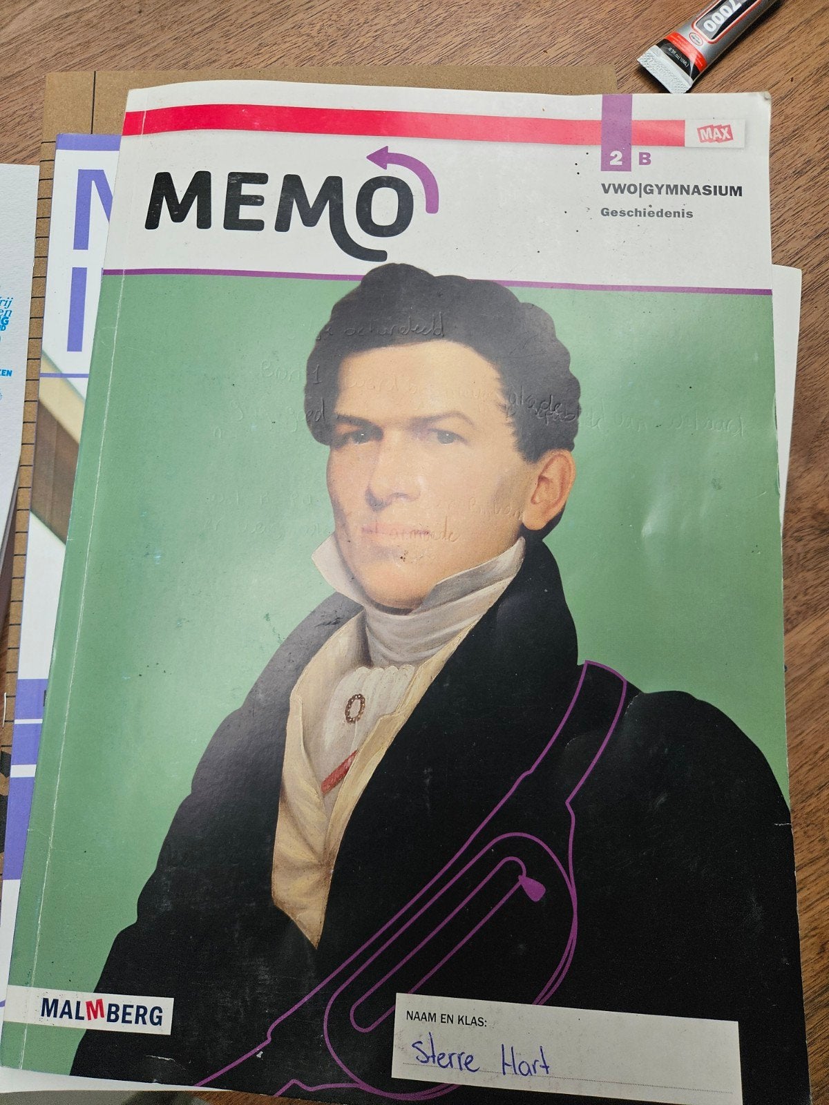 Leeropdrachtenboek B geschiedenis Memo, Ophalen of Verzenden, Gelezen, Overige niveaus, Nederlands