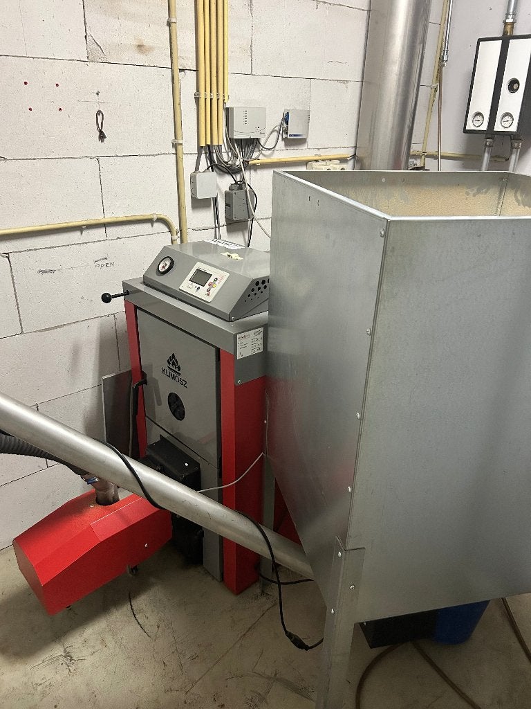 Pelletkachel complete installatie 35 kw, Huis en Inrichting, Kachels, Ophalen, Zo goed als nieuw, Overige brandstoffen, Pelletkachel