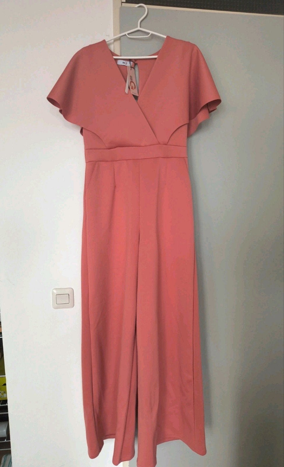 Nieuwe jumpsuit van WalG met wijde pijpen, maat 42., Kleding | Dames, Maat 38/40 (M), Nieuw, Ophalen of Verzenden, WalG