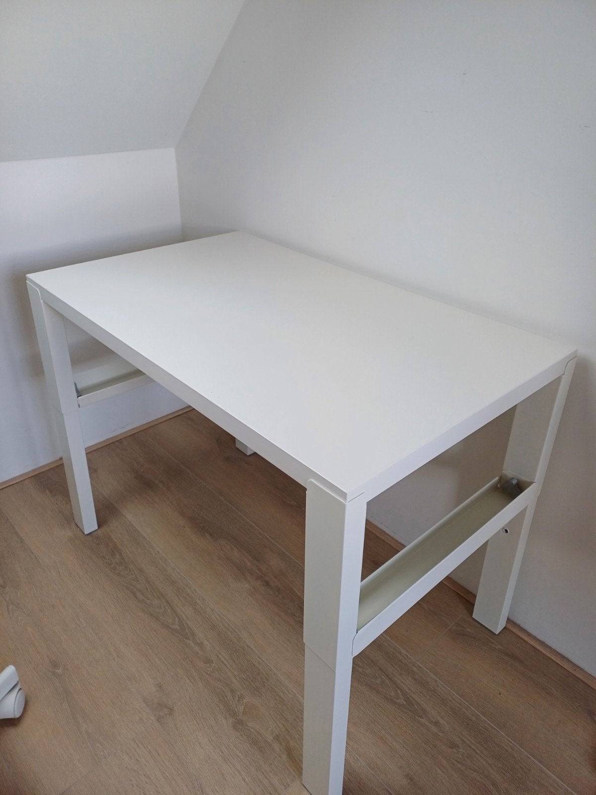 Ikea Påhl kinderbureau - Gebruikt, Huis en Inrichting, Bureaus, Ophalen, Gebruikt