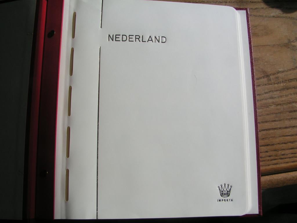 Kavel 549 Mooi Importa 2 album met zegels, Postzegels en Munten, Postzegels | Volle albums en Verzamelingen, Verzenden, Nederland